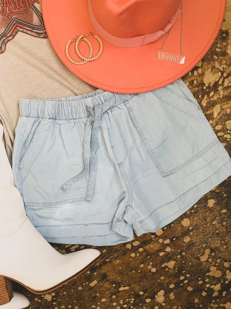 Trend Notes Clothing The Waskom Shorts In Light Blue 3 Trend Notes Clothing The Waskom Shorts In Light Blue