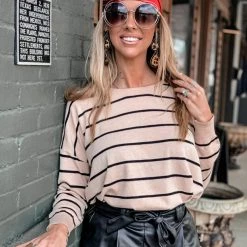 Ninexis Spofford Sweater Top Clothing