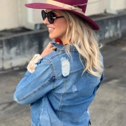 Iris Basic - O Fashion The Lone Oak Denim Jackt