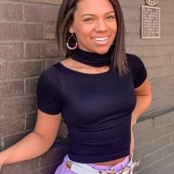 Gypsy Waltz Clothing Realitos Top (4 Colors)