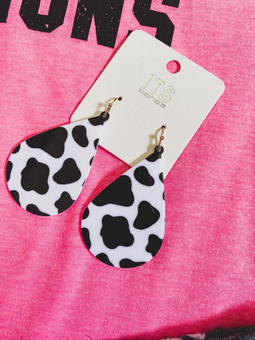 Gypsy Waltz Ovilla Cow Print Earrings 4 Gypsy Waltz Ovilla Cow Print Earrings