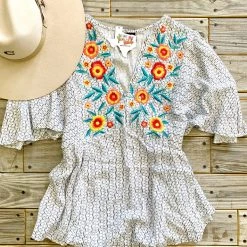 Angie The Sweetwater Topp