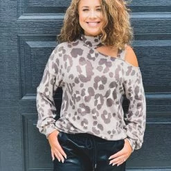 Viamor The Odessa Top In Mocha - FINAL SALE Clearance