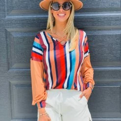 Lady Charm Decatur Topp (S-3X) - FINAL SALE Clearance