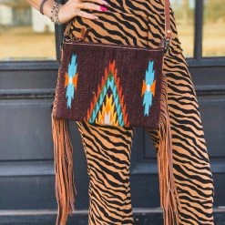 American Darling Accessories The Pecan Hill Crossbody In Chocolate