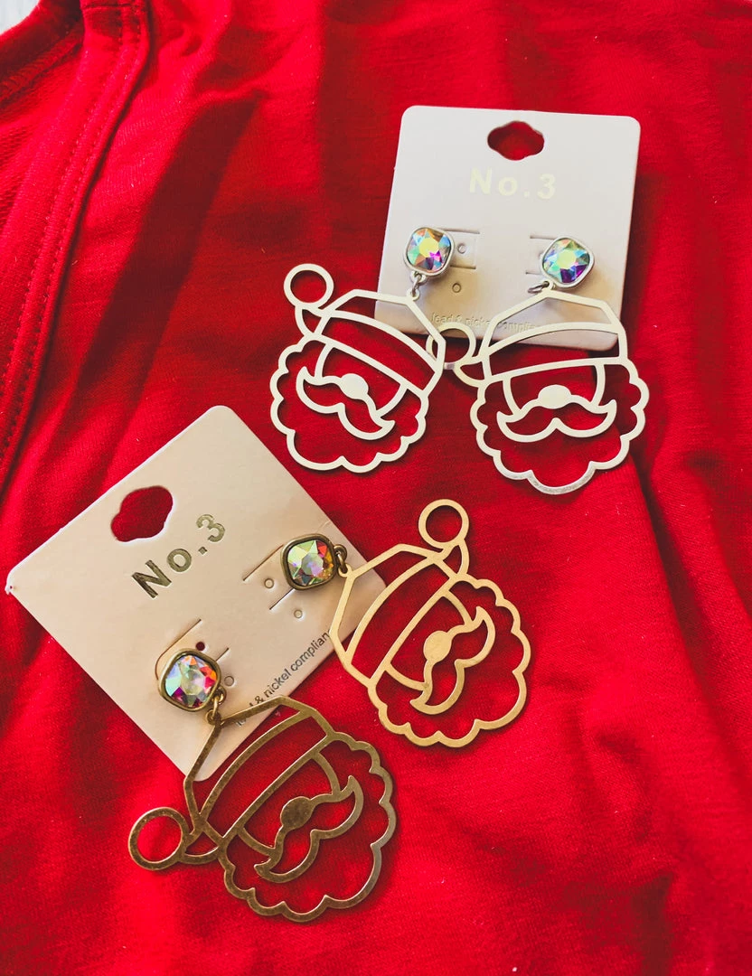 Bosuk Jewelry The Holliday Earrings (2 Colors) 3 Bosuk Jewelry The Holliday Earrings (2 Colors)