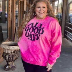 Gypsy Waltz Magnolia Sweatshirt (S-3X)