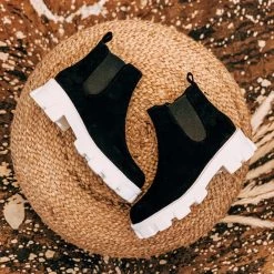 Rad Fashion The Maud Boots In Black (6-11) 12 Rad Fashion The Maud Boots In Black (6-11)