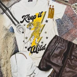 Gypsy Waltz Burnet Keep It Wild Tee Clothing