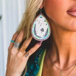 Bosuk Jewelry The Diboll Earrings (2 Colors)