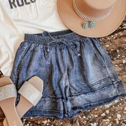 Easel The Waller Shorts Bottoms