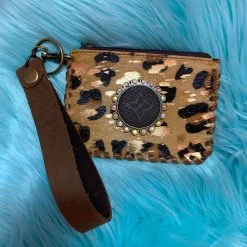 SL The Brazoria Coin Wristlet In Leopard