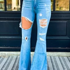 GJG Clothing The Daisetta Bell Bottoms In Light Wash