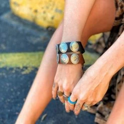 The Whole Heard Jewelry The Stagecoach Bracelet | (2 Colors)