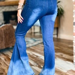 L&B Clearance The Lockhart Bells