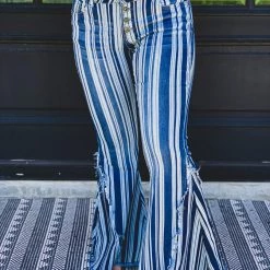 L&B The Dallas Bells