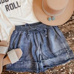 Easel The Waller Shorts Bottoms