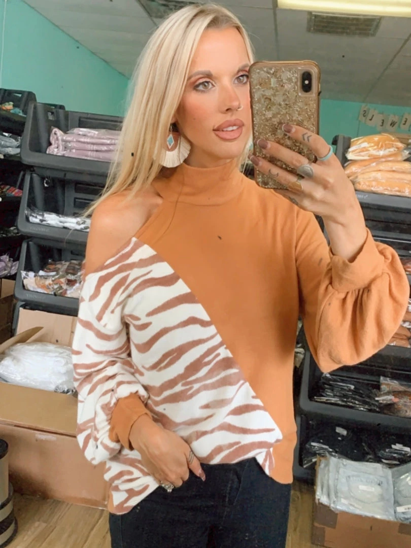 BIBI The Corsicana Top 3 BIBI The Corsicana Top