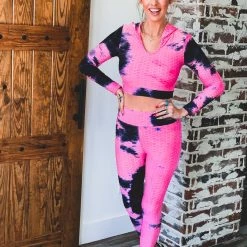 Ds Wholesale SCREENBUSTER Two Piece Hooded Scrunch Set In Pink