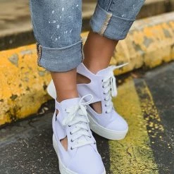 Very G The Edgewood Sneaker In White