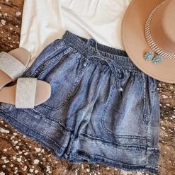 Easel The Waller Shorts Bottoms