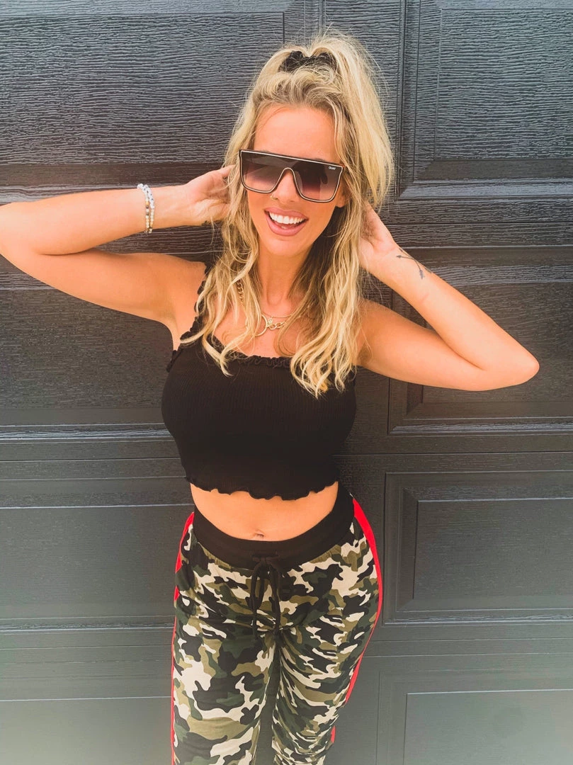 Heart And Hips Clearance The Palmview Tank Topp In Black 5 Heart And Hips Clearance The Palmview Tank Topp In Black