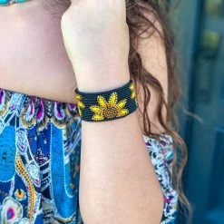 Bosuk Jewelry The Appleby Bracelet In Black