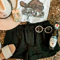 Trend Notes Clothing The Waskom Shorts In Black