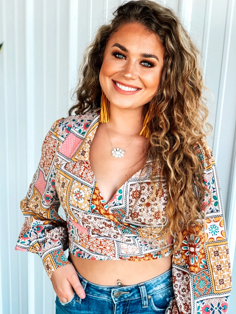 AKAIV The Batesville Top Clothing 10 AKAIV The Batesville Top Clothing