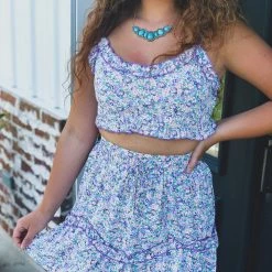 Gypsy Waltz Garland Two Piece Set In Lavender