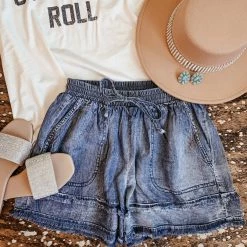 Easel The Waller Shorts Bottoms