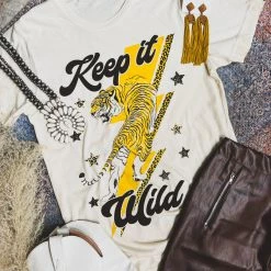 Gypsy Waltz Burnet Keep It Wild Tee Clothing