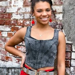 Gypsy Waltz New Lubbock Top In Black Acid Wash