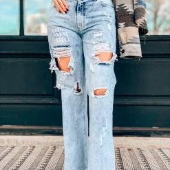 Uniq Inc The Bandera Wide Leg Pant In Acid Wash Clearance 12 Uniq Inc The Bandera Wide Leg Pant In Acid Wash Clearance