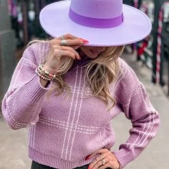 Shop Iris Basic The Gunter Sweaterr Clearance