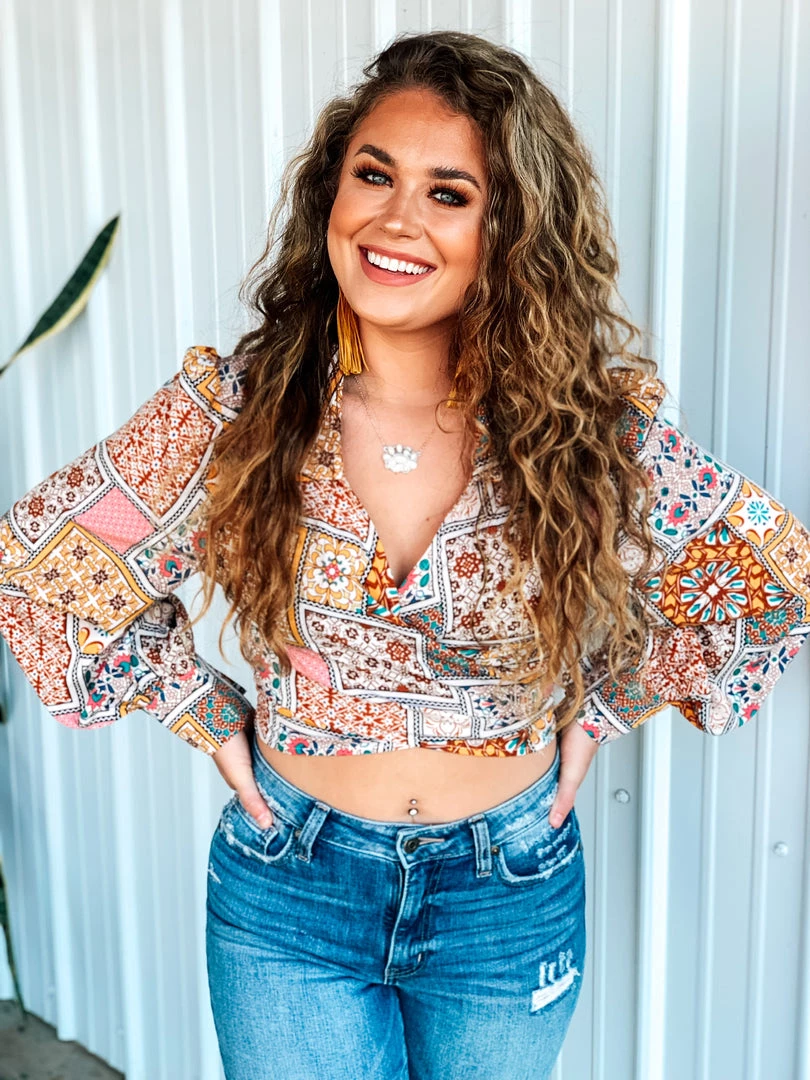 AKAIV The Batesville Top Clothing 20 AKAIV The Batesville Top Clothing