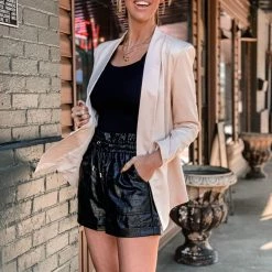 Hidden Brand Stanton Blazer In Cream