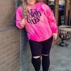 Gypsy Waltz Magnolia Sweatshirt (S-3X)