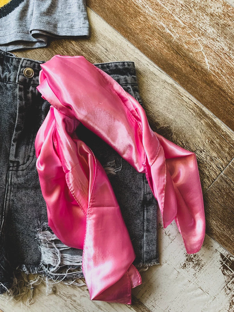 Cap Zone SCREENBUSTER Wild Rag Head Scarf In Light Pink Special Daily Deals 4 Cap Zone SCREENBUSTER Wild Rag Head Scarf In Light Pink Special Daily Deals