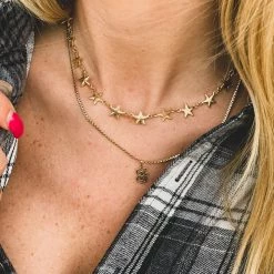 Bosuk Jewelry The Winters Necklace In Gold