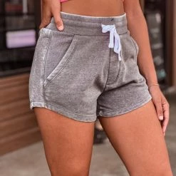 Gypsy Waltz Arcola Lounge Shorts In Light Gray