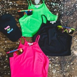 Timing DAILY DEAL Crop Tank Top In BLACK