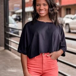 Gypsy Waltz Tops Princeton Crop Tee In Black