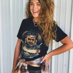 Mud Honeys The Uncertain Tee (S-2X) Clothing