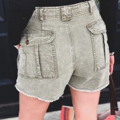 Easel Clothing The Seabrook Shorts