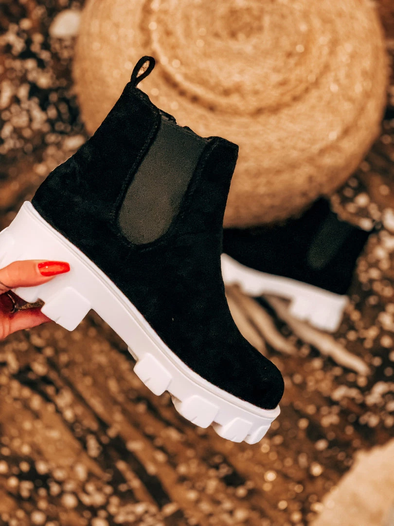 Rad Fashion The Maud Boots In Black (6-11) 4 Rad Fashion The Maud Boots In Black (6-11)