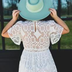 O Fashion The Eastland Dresss In White