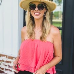 Apple Tree Apparel The Waco Topp In Coral Clearance
