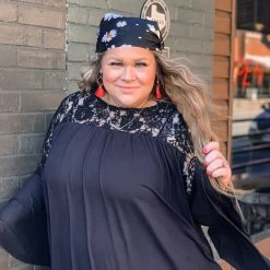 Gypsy Waltz Roanoke Plus Size Dress (1X-3X) Clothing