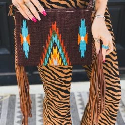 American Darling Accessories The Pecan Hill Crossbody In Chocolate